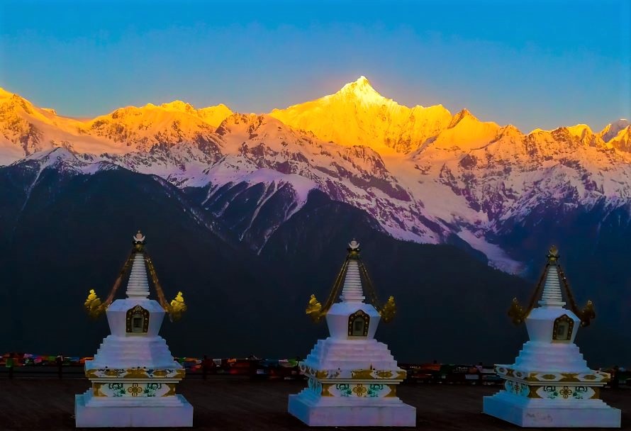 神山梅里雪山